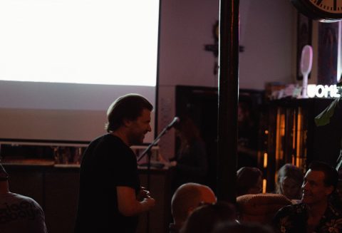 Quizpresentator Thomas zijn familie doet ook mee!