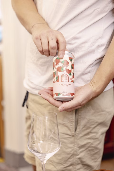 a server showing a craftbeer